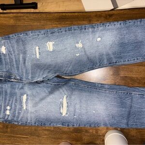 Levi’s Relaxed Jeans with Distressing and Straight Leg Style